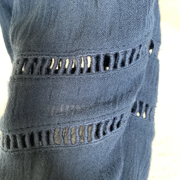 Hollister Top - Picture 3 of 7